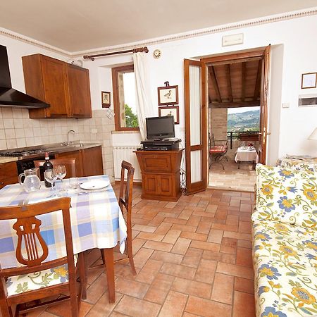 Agriturismo Le Colombe 아시시 객실 사진