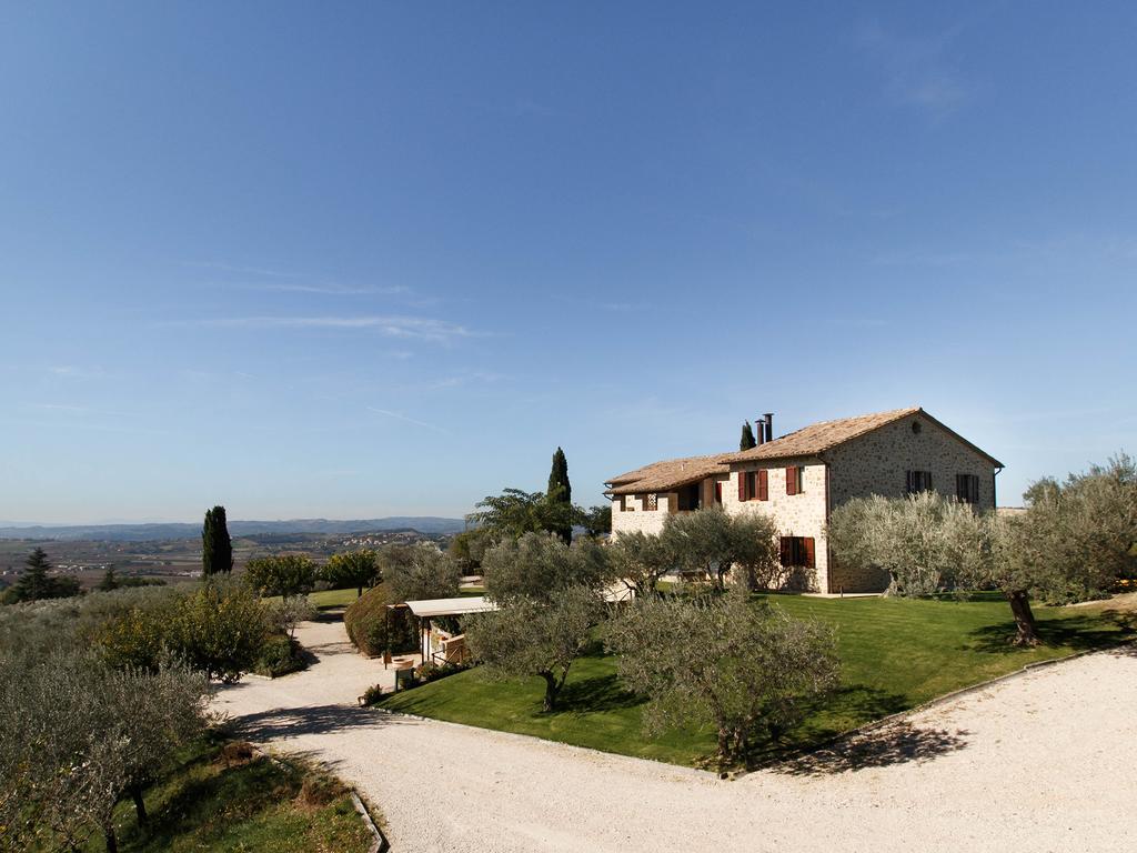 Agriturismo Le Colombe 아시시 외부 사진