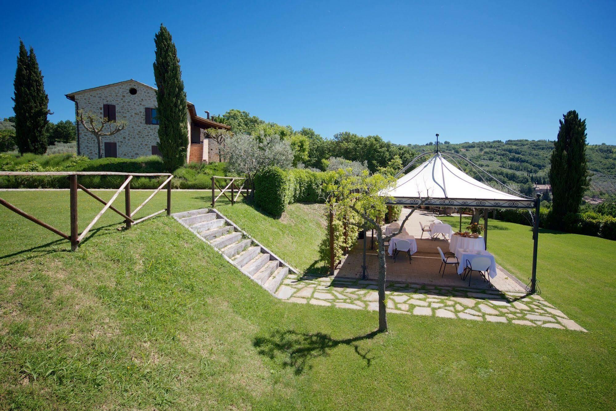 Agriturismo Le Colombe 아시시 외부 사진