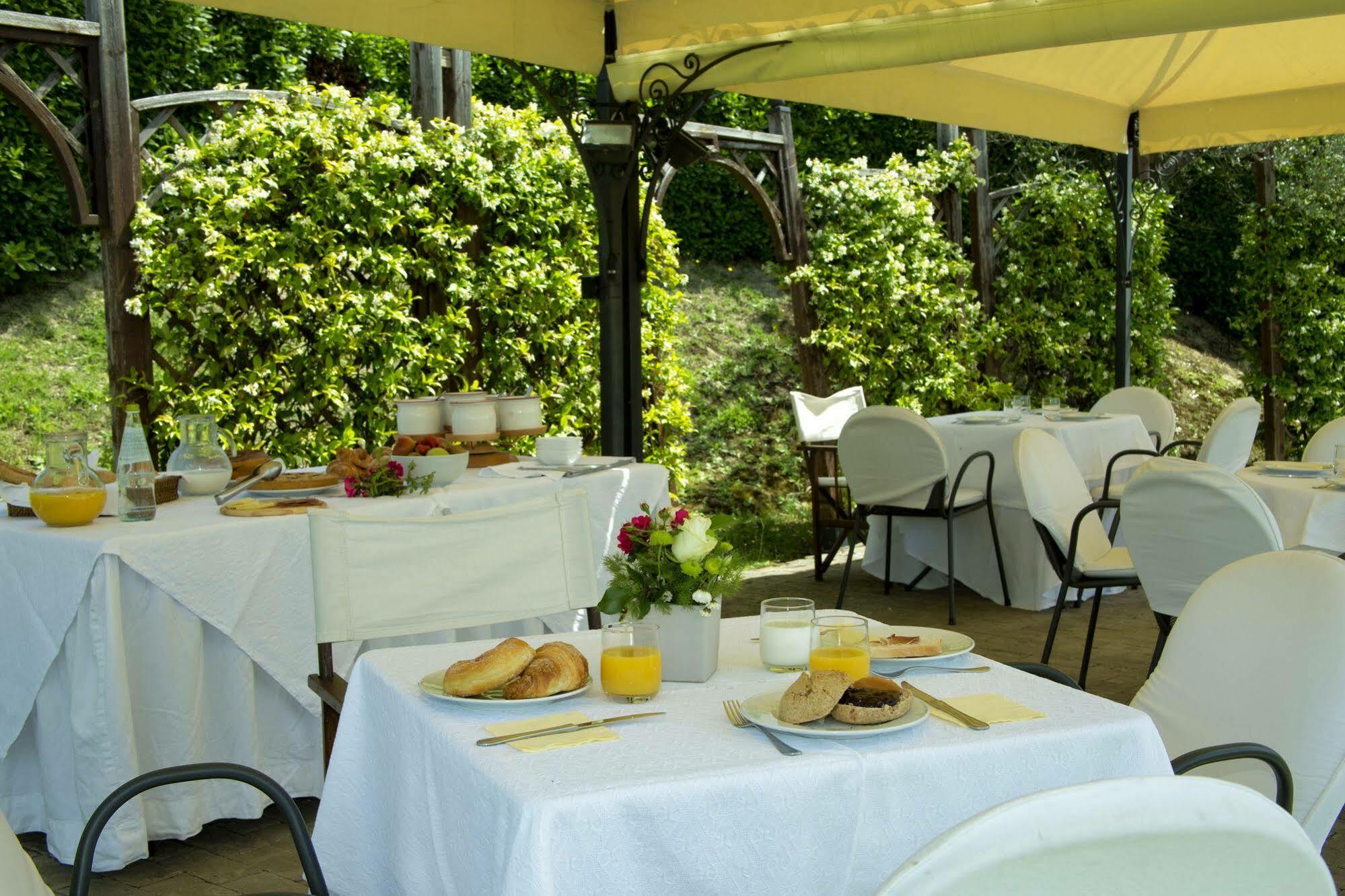 Agriturismo Le Colombe 아시시 외부 사진